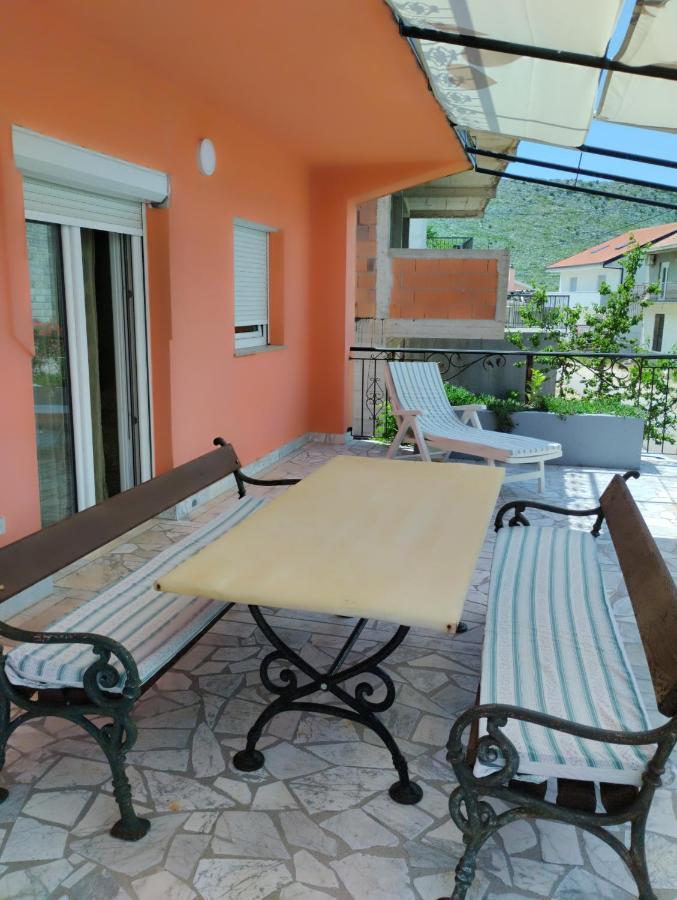Appartement Miran à Ivanica Extérieur photo